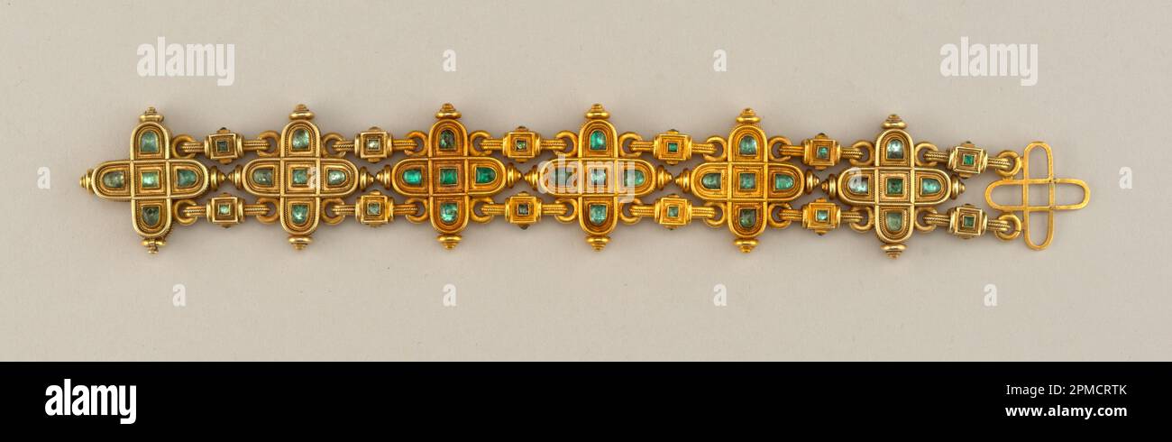 Armband (Italien); hergestellt von Fortunato Pio Castellani & Sons (Italien); Gold, Smaragde; H: 3 cm x L: 21,8 cm x T: 0,9 cm Stockfoto