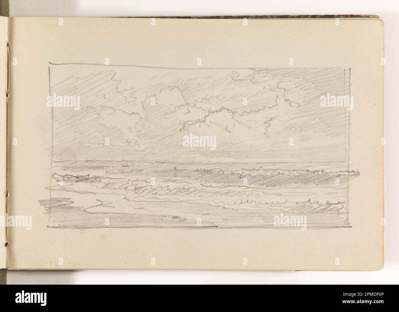 Skizzenbuch Folio, Light Sketch of Waves on Beach; William Trost Richards (amerikanisch, 1833–1905); USA; Graphit auf cremefarbenem gewebtem Papier, gebunden; 8 x 15,2 cm (3 1/8 x 6 Zoll), irreguläres Blatt: 12,8 x 19,2 cm (5 1/16 x 7 9/16 Zoll) Stockfoto