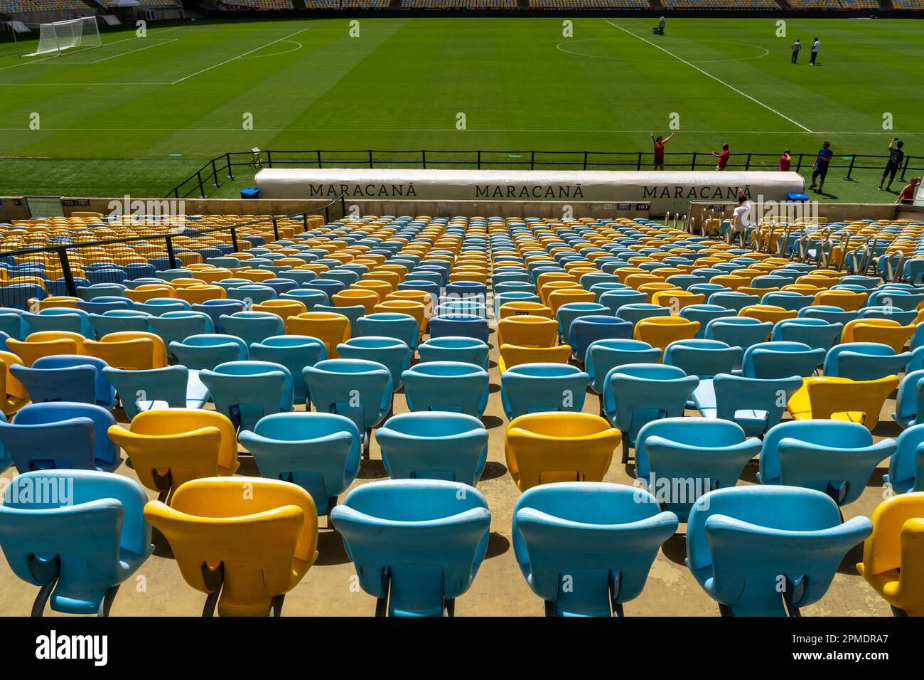 Innenansicht des Maracana-Stadions in Rio de Janeiro, Brasilien. Stockfoto