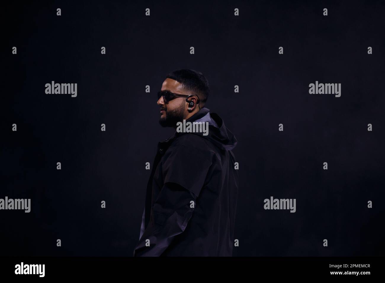 Der in Toronto geborene Rapper NAV tritt auf der Bühne der Scotiabank Arena in Toronto, KANADA Stockfoto