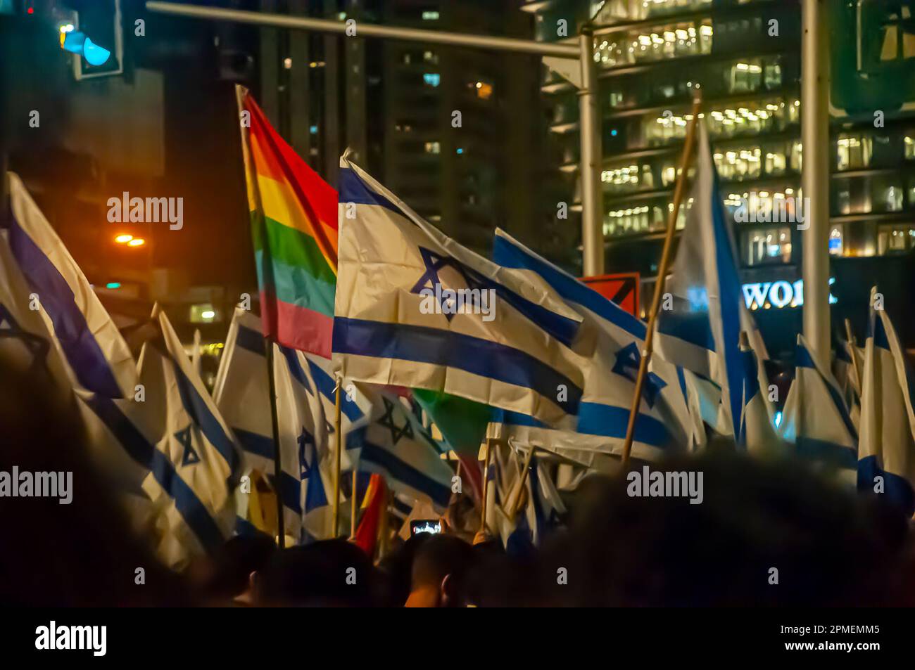 27. März 2023, Tel Aviv, Israel: Anti-Reform-Demonstranten eine Anti-Reform-Demonstration in Tel Aviv. Über 230.000 Menschen protestieren in Tel Aviv dagegen Stockfoto