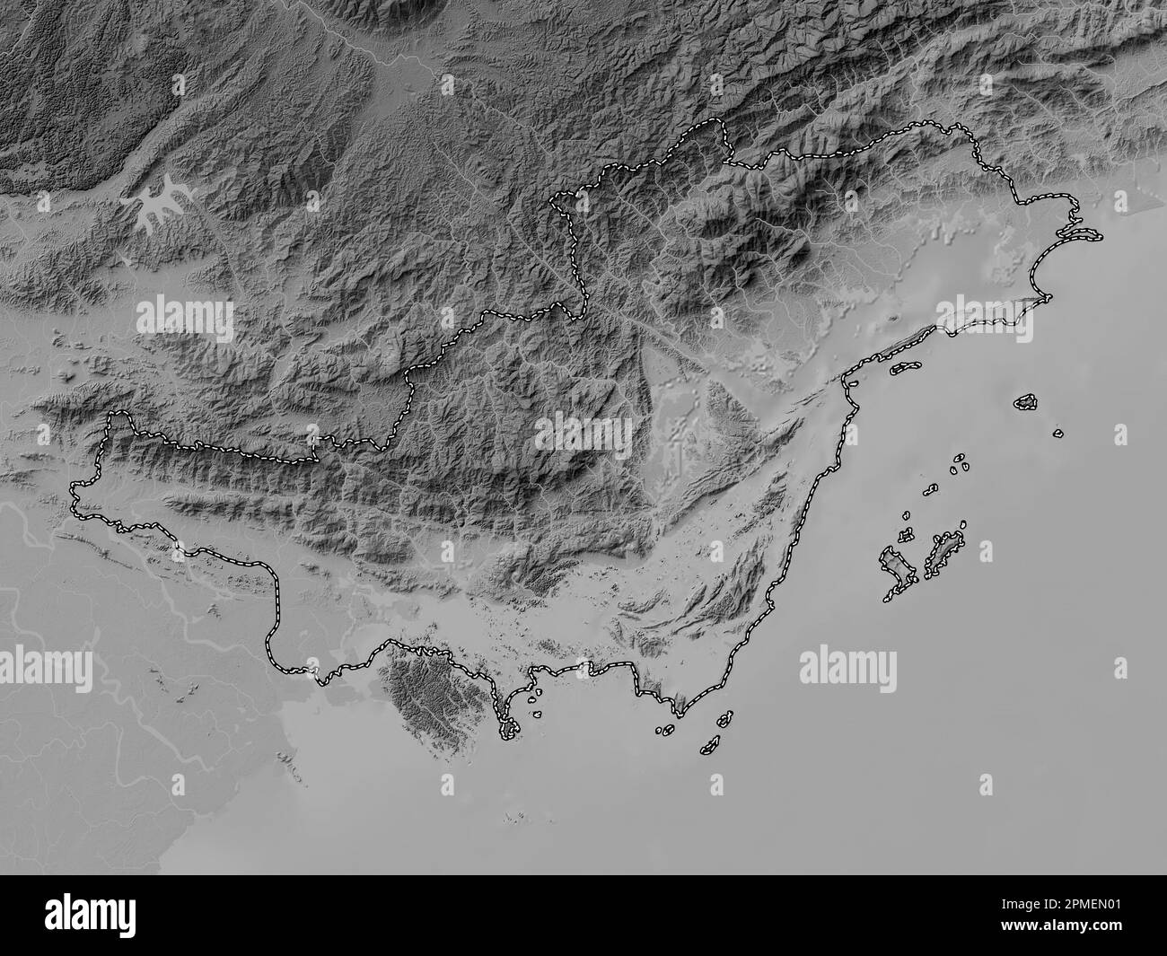 Quang Ninh, Provinz Vietnam. Grauskala-Höhenkarte mit Seen und Flüssen Stockfoto