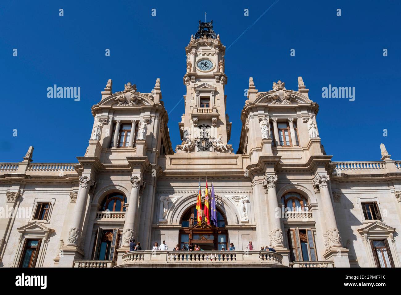 Spanien, Valencia, Rathausplatz (Plaza del Ayuntamiento), Rathaus, erbaut 1905 von den Architekten Francisco de Mora y Berenguer und Carlos Carbonell Pañella Stockfoto
