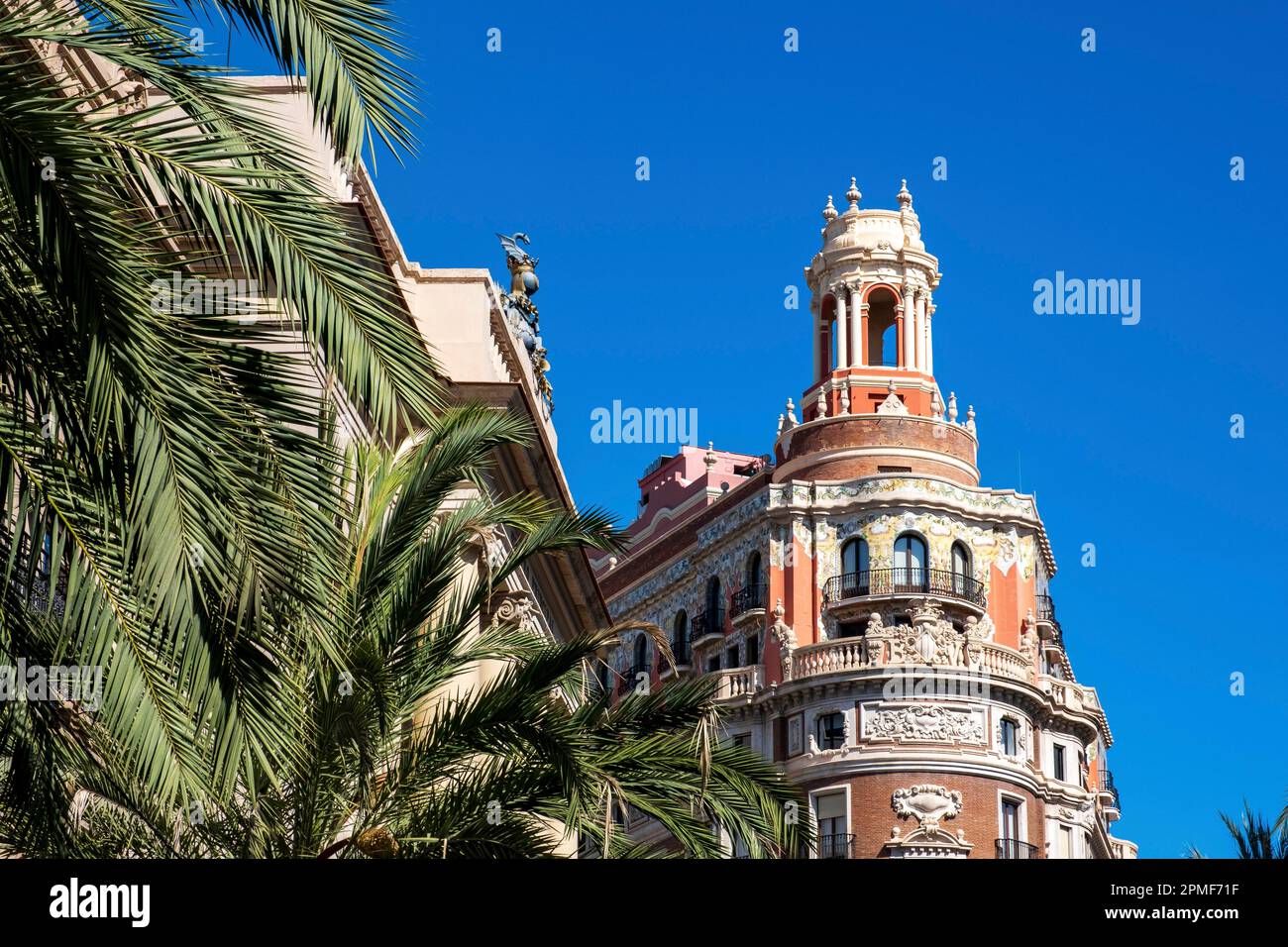 Spanien, Valencia, Bankgebäude in Valencia Stockfoto