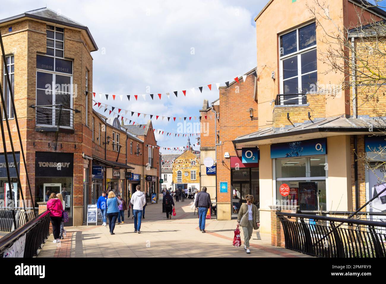 Market Harborough St Marys Place Einkaufszentrum am Fluss Welland Market Harborough Leicestershire England GB Europa Stockfoto