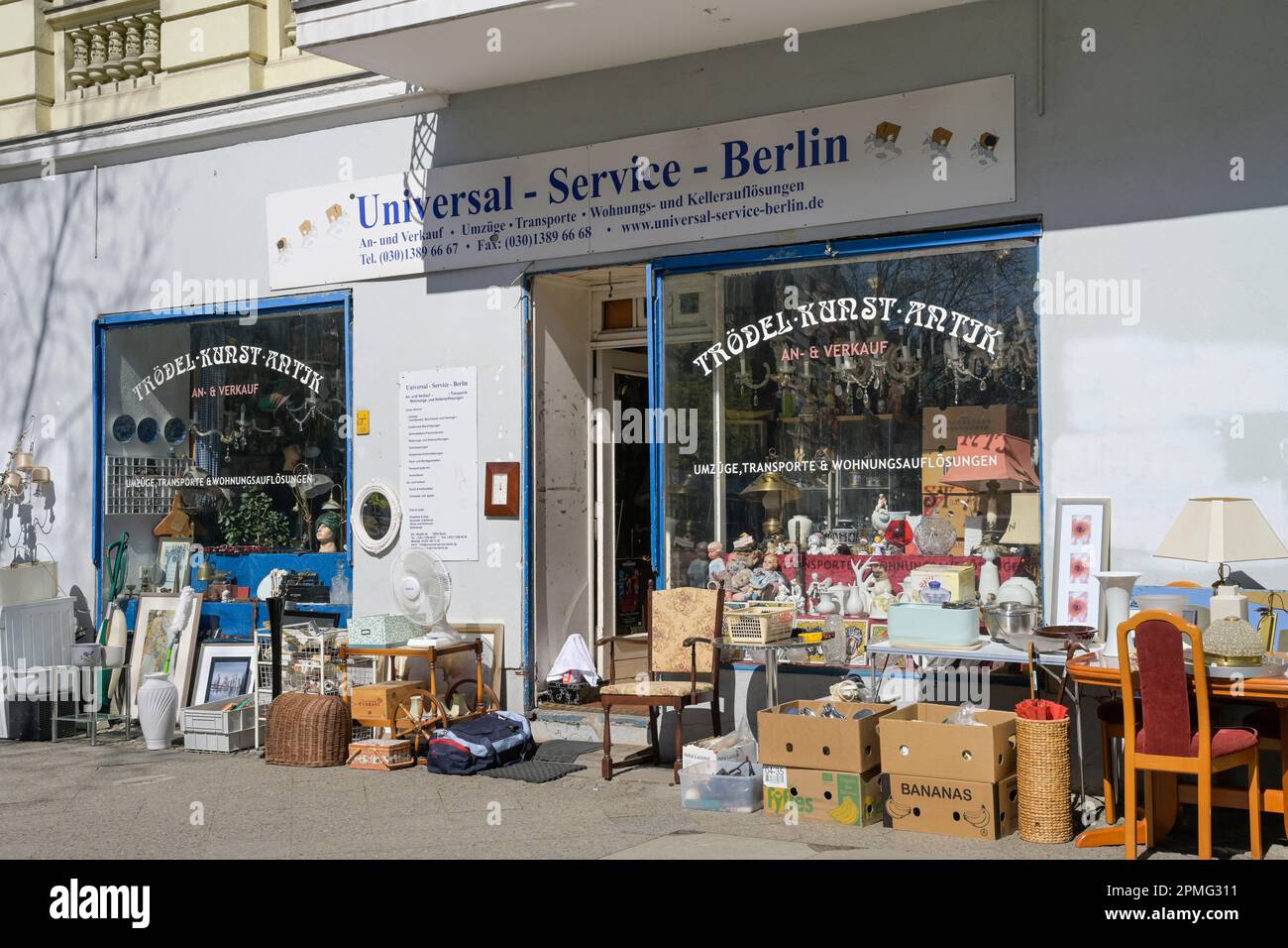 Trödler, Levetzowstraße, Moabit, Berlin, Deutschland *** Lokale Bildunterschrift *** , Berlin, Deutschland Stockfoto