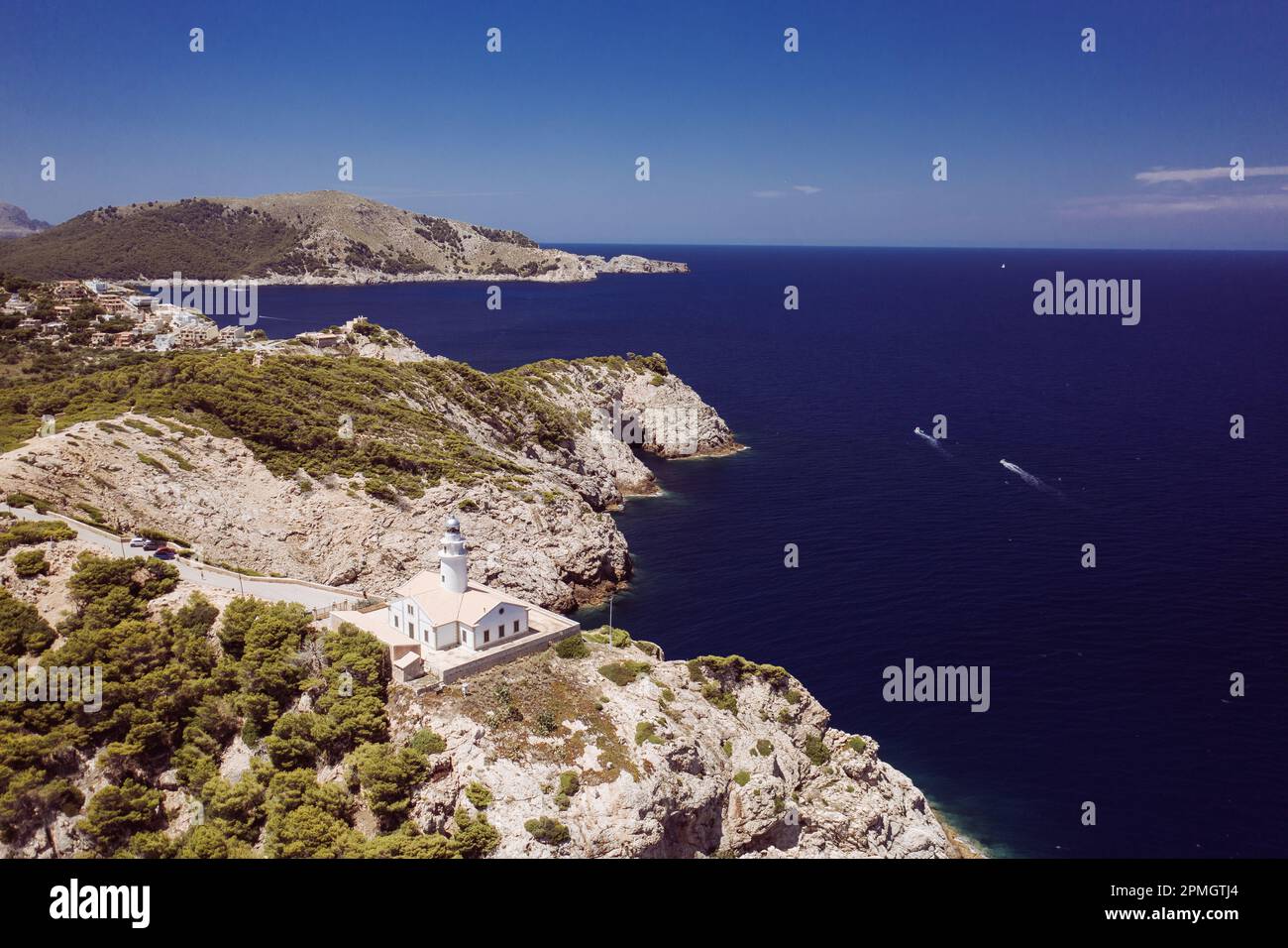 Leuchtturm auf der Far de Capdepera. Stockfoto