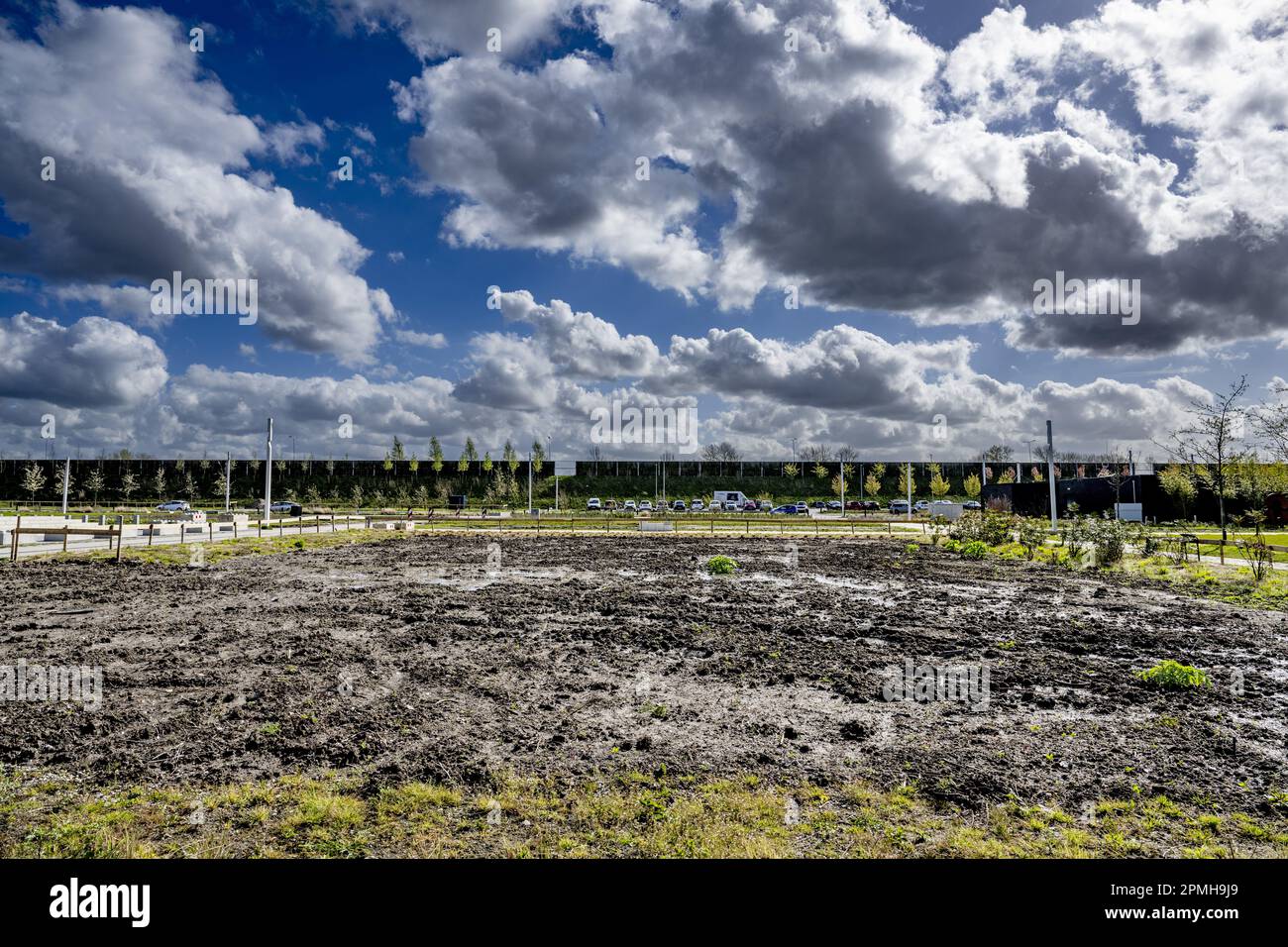 ALMERE - der ehemalige Standort Floriade. Der niederländische Gartenbaurat (NTR) bricht die Weltausstellung ab. Die Floriade Expo in Almere hat deutlich gemacht, dass das Konzept nicht mehr zeitgemäß und veraltet ist. ANP ROBIN UTRECHT niederlande raus - belgien raus Stockfoto