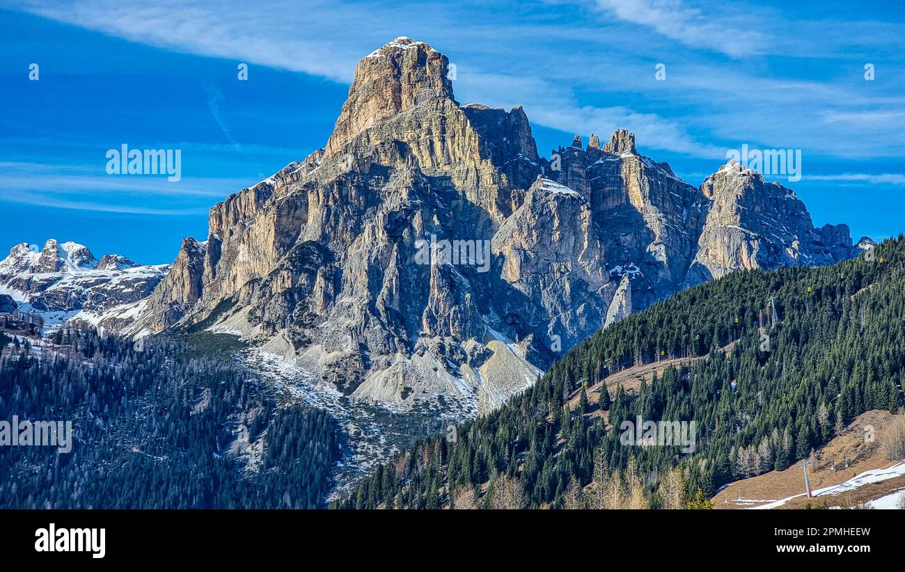 Sassongher über Corvara, Dolomiten-Nationalpark, UNESCO-Weltkulturerbe, Südtirol, Italien, Europa Stockfoto