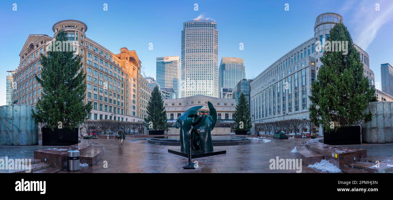Blick auf Canary Wharf Tall Buildings at Christmas, Docklands, London, England, Großbritannien, Europa Stockfoto