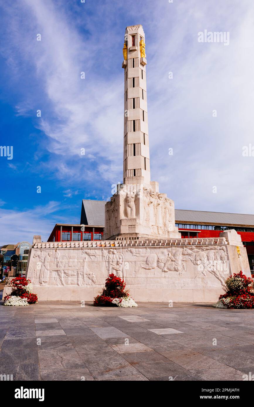 Vredesmonument. Obelisk zum Gedenken an die Kriegsopfer des Ersten Weltkriegs. Leuven, Flämische Gemeinschaft, Flämische Region, Belgien, Europa Stockfoto