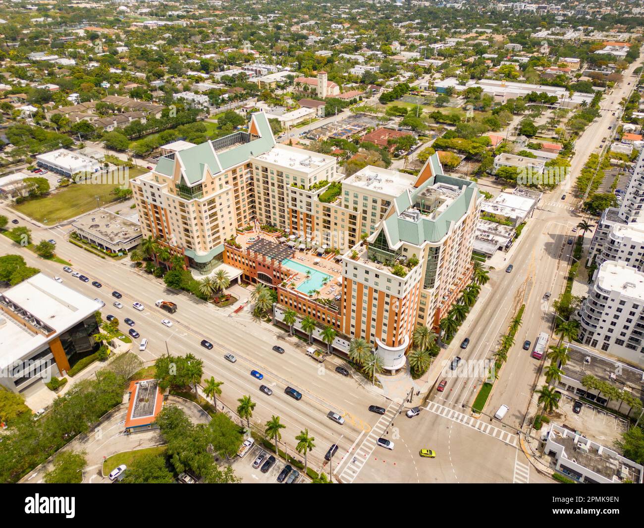 Fort Lauderdale, FL, USA 13. April 2023 Luftbild The Waverly Las Olas Mixed Use Development