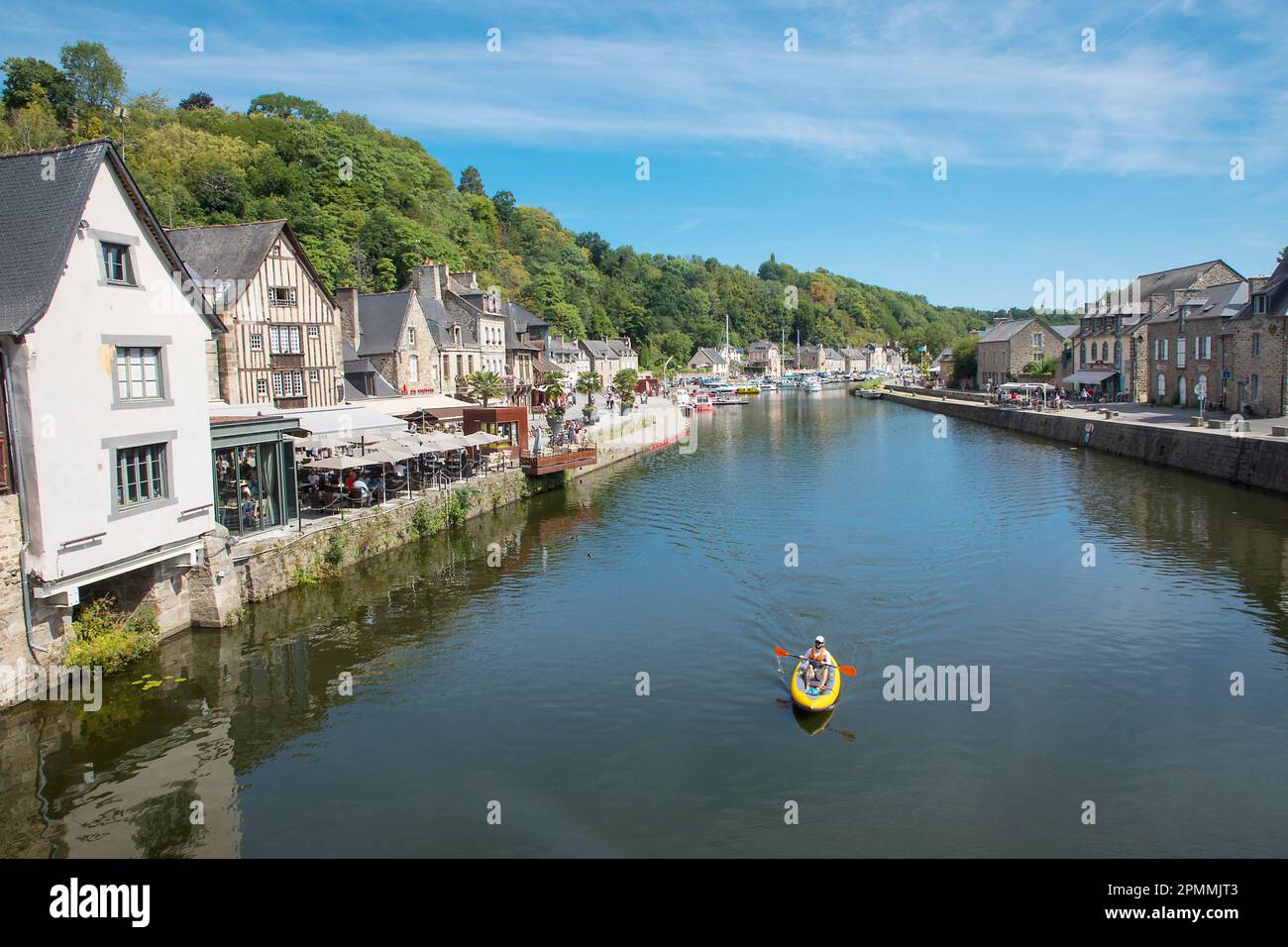 Dinan, eine französische Stadt in der Bretagne, zwischen Land und Meer. Stockfoto