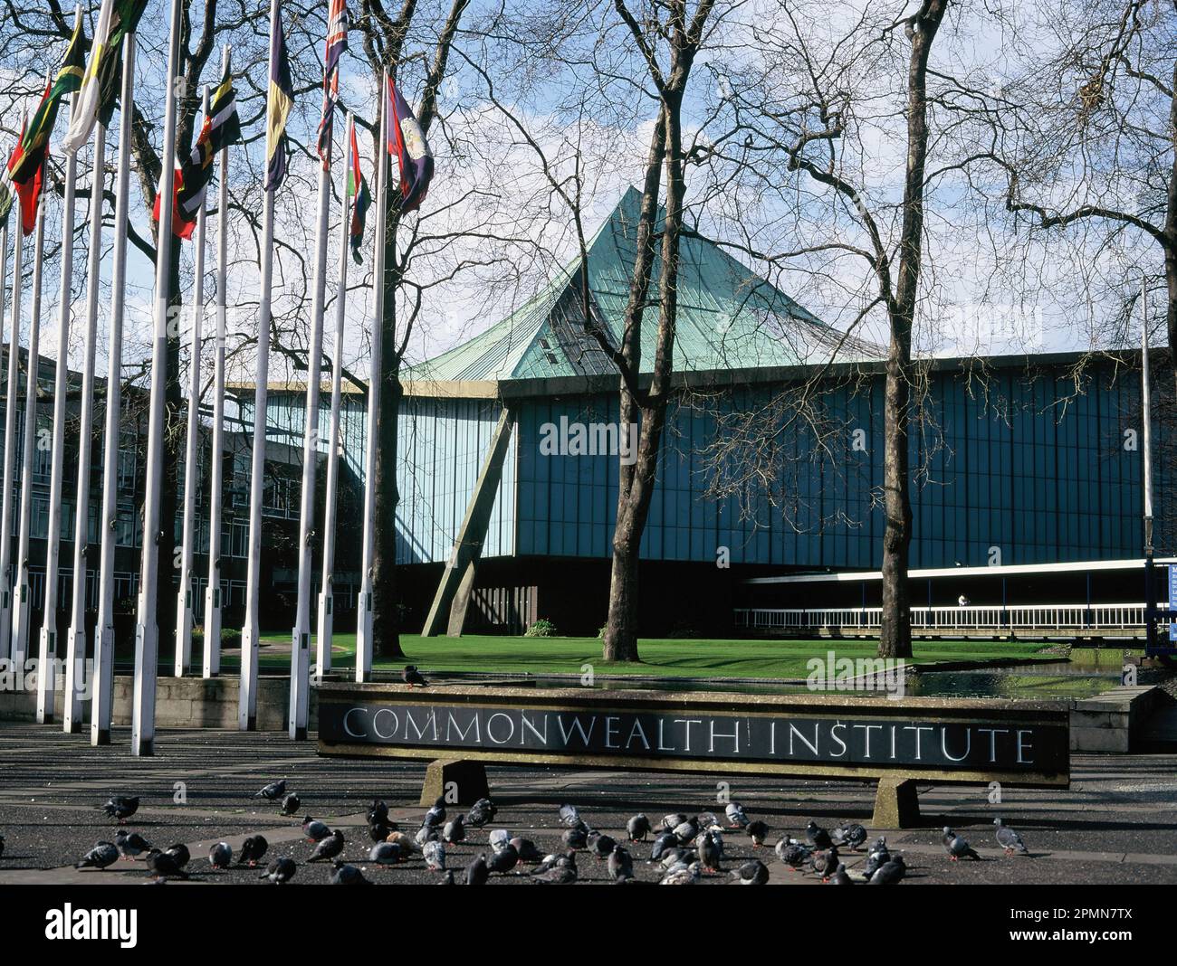 England. Nach London. Kensington. Das Commonwealth-Institut. (Foto: 2000). Stockfoto