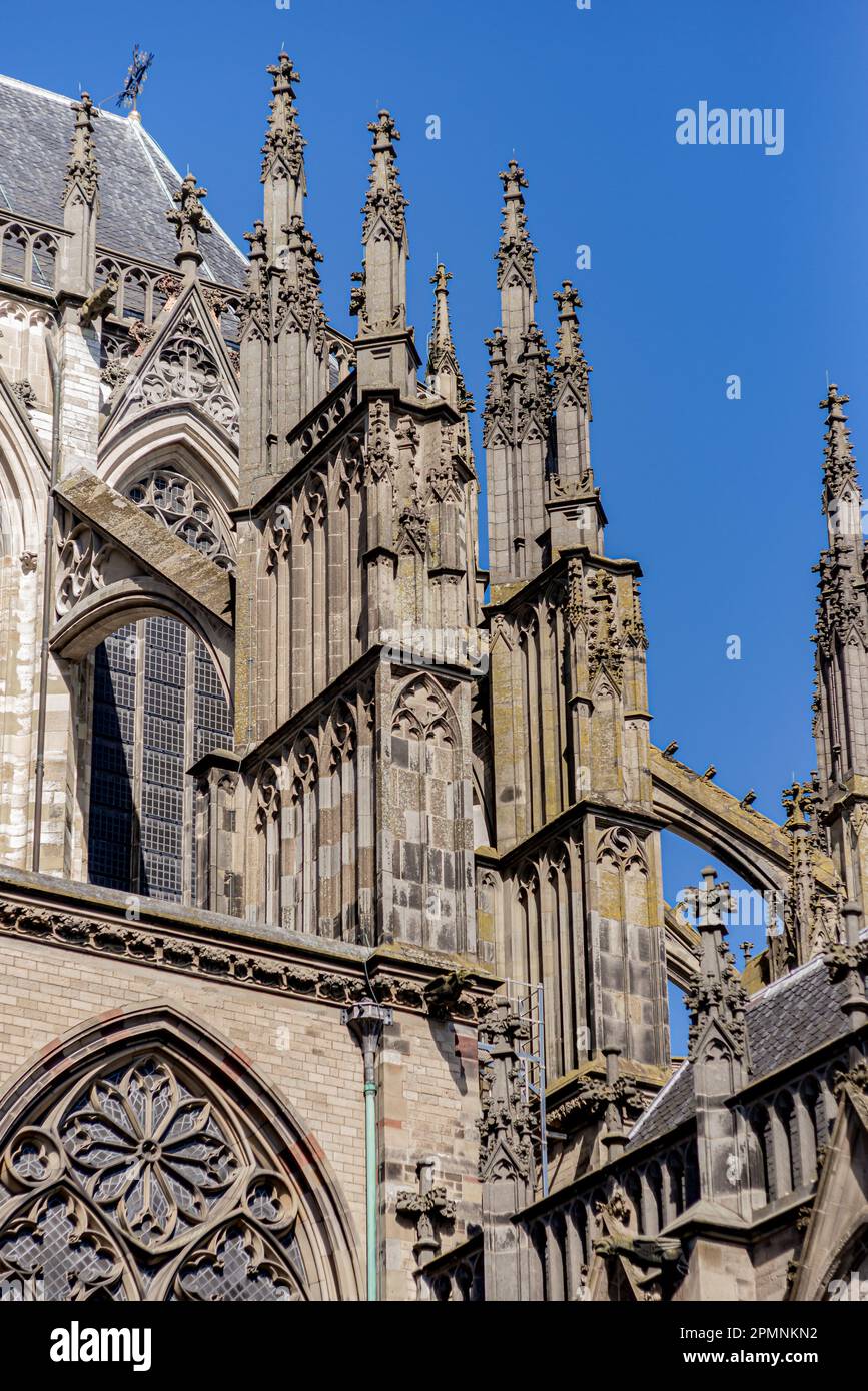 02 April 2023, Utrecht, Niederlande, St. Martin's Cathedral, Utrecht, oder Dom Church, ist eine gotische Kirche, die dem Heiligen Martin von Tours gewidmet ist Stockfoto