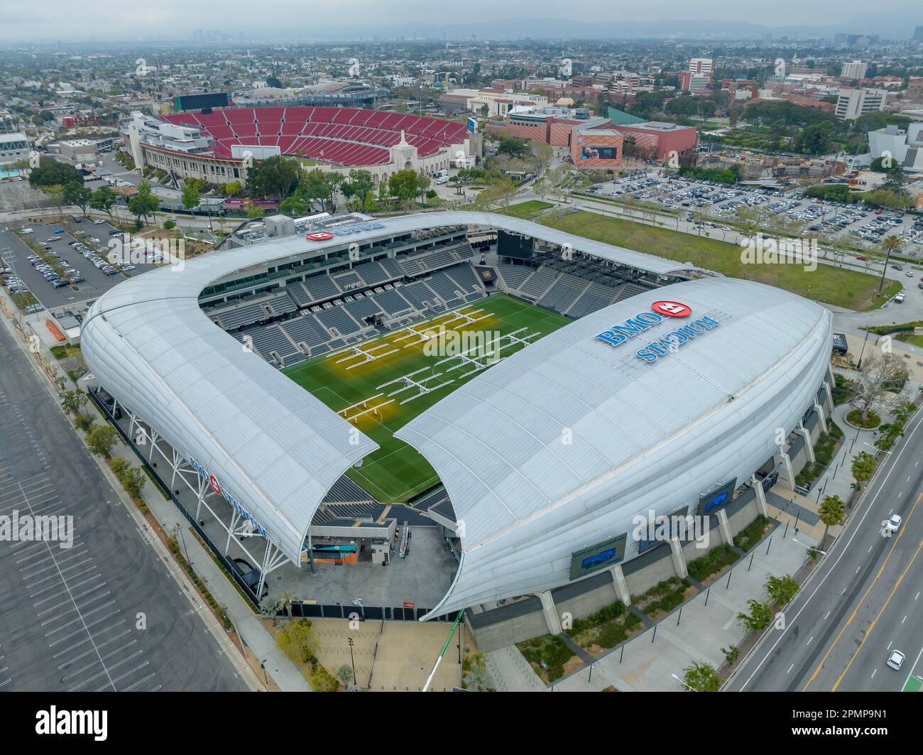 Los Angeles, Kalifornien, USA. 12. April 2023. Im BMO Stadium befinden sich der Los Angeles Football Club (LAFC) der Major League und Angel City der National Women's Soccer League. (Kreditbild: © Walter G. Arce Sr./ZUMA Press Wire) NUR REDAKTIONELLE VERWENDUNG! Nicht für den kommerziellen GEBRAUCH! Stockfoto