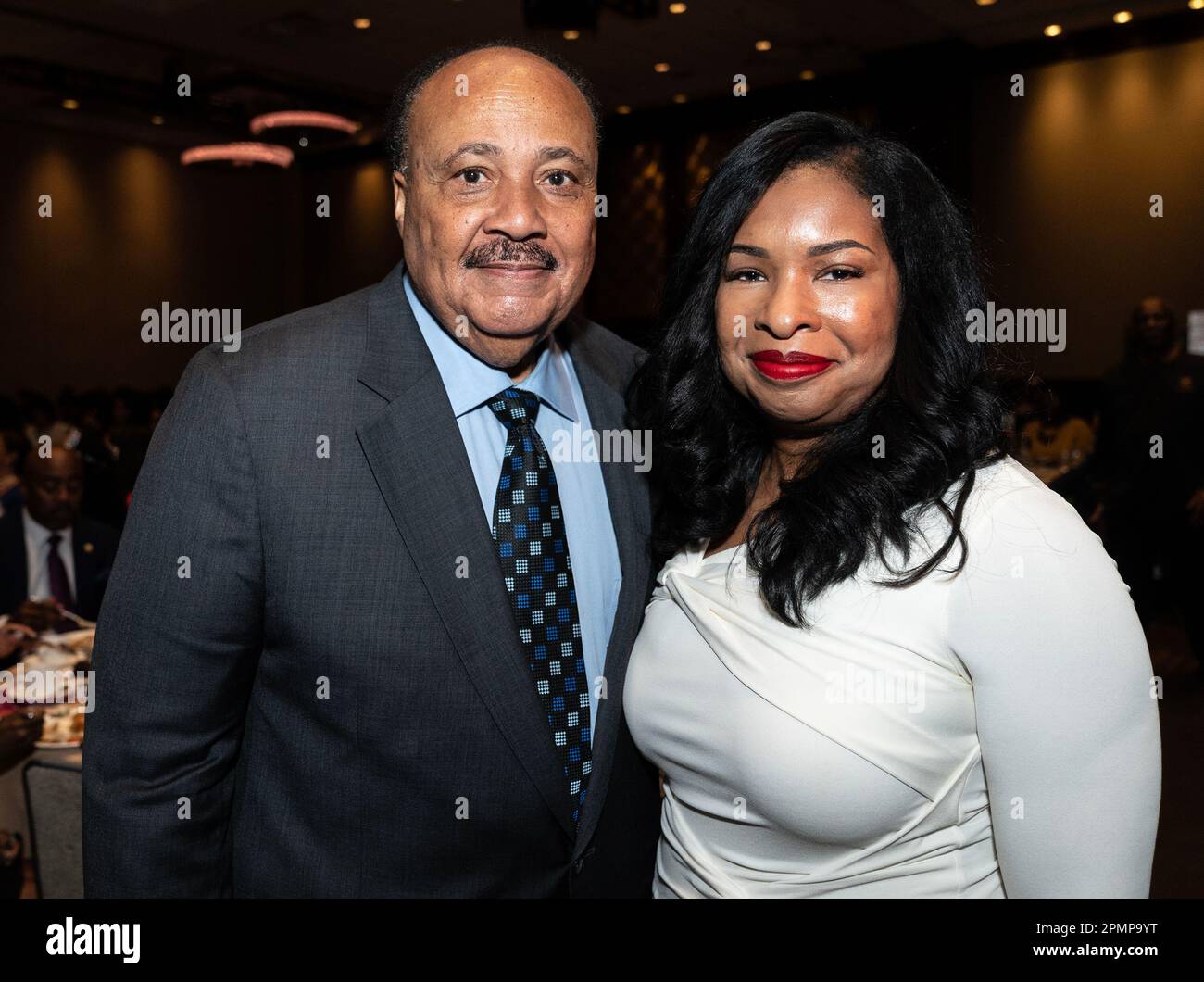 New York, Usa. 13. April 2023. Martin Luther King III (M) nimmt am NAN 2023 Convention Day 2 im Sheraton Times Square Teil. Das National Action Network veranstaltet jährlich eine Konferenz, auf der gewählte Amtsträger, Bürgerrechtsführer und die Öffentlichkeit zu Gesprächen über Bürger- und Menschenrechte in den USA eingeladen werden. (Foto: Lev Radin/Pacific Press) Kredit: Pacific Press Media Production Corp./Alamy Live News Stockfoto