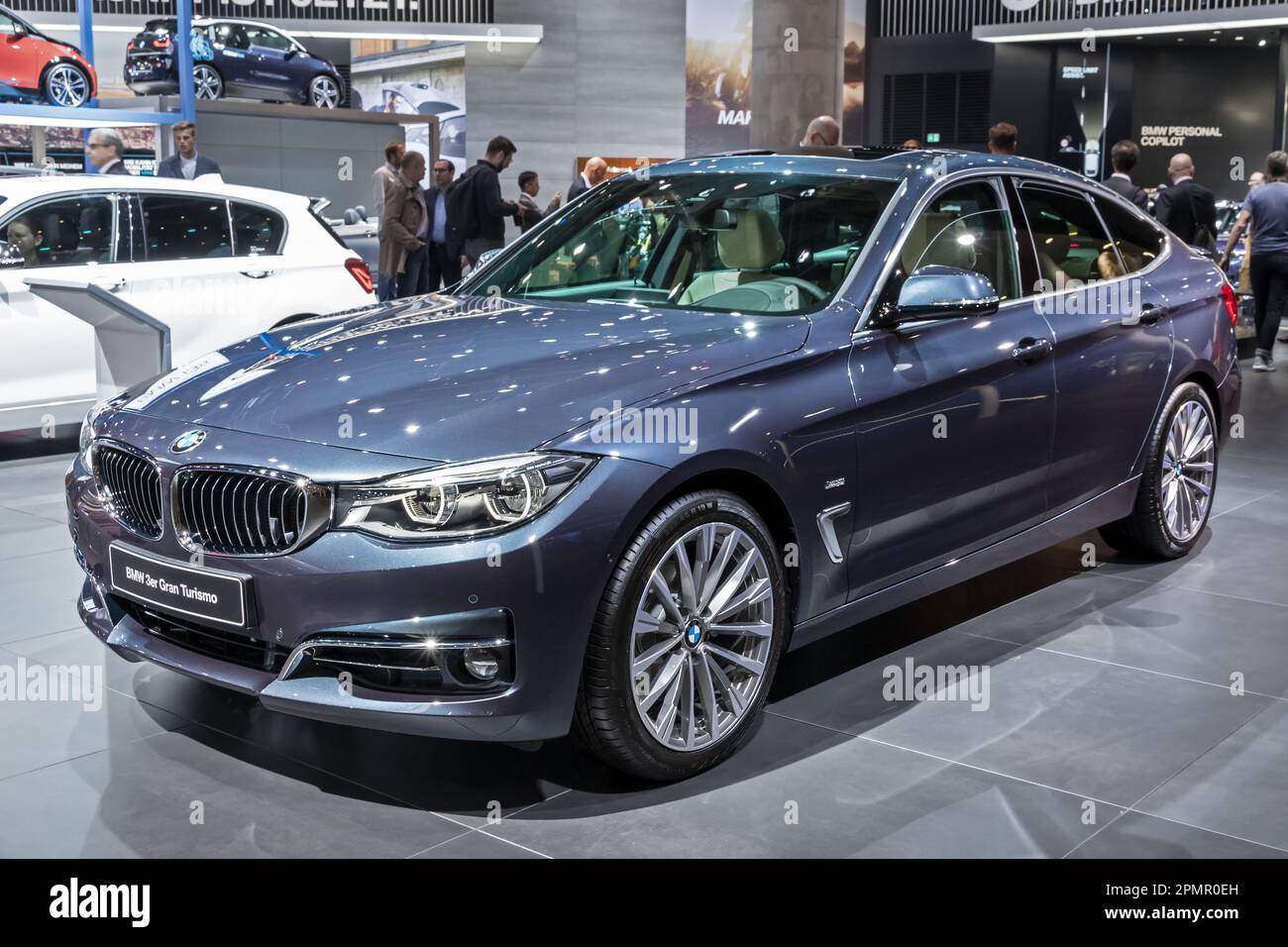 Gran Turismo der BMW 3-Serie auf der IAA Motor Show in Frankfurt. Deutschland - 12. September 2017. Stockfoto