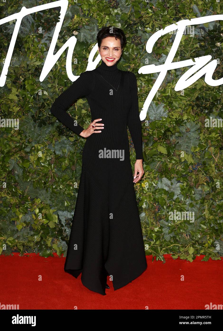 London, Großbritannien. 29. November 2021. Farida Khelfa nimmt an den Fashion Awards 2021 in der Royal Albert Hall in London, England, Teil. (Foto: Fred Duval/SOPA Images/Sipa USA) Guthaben: SIPA USA/Alamy Live News Stockfoto