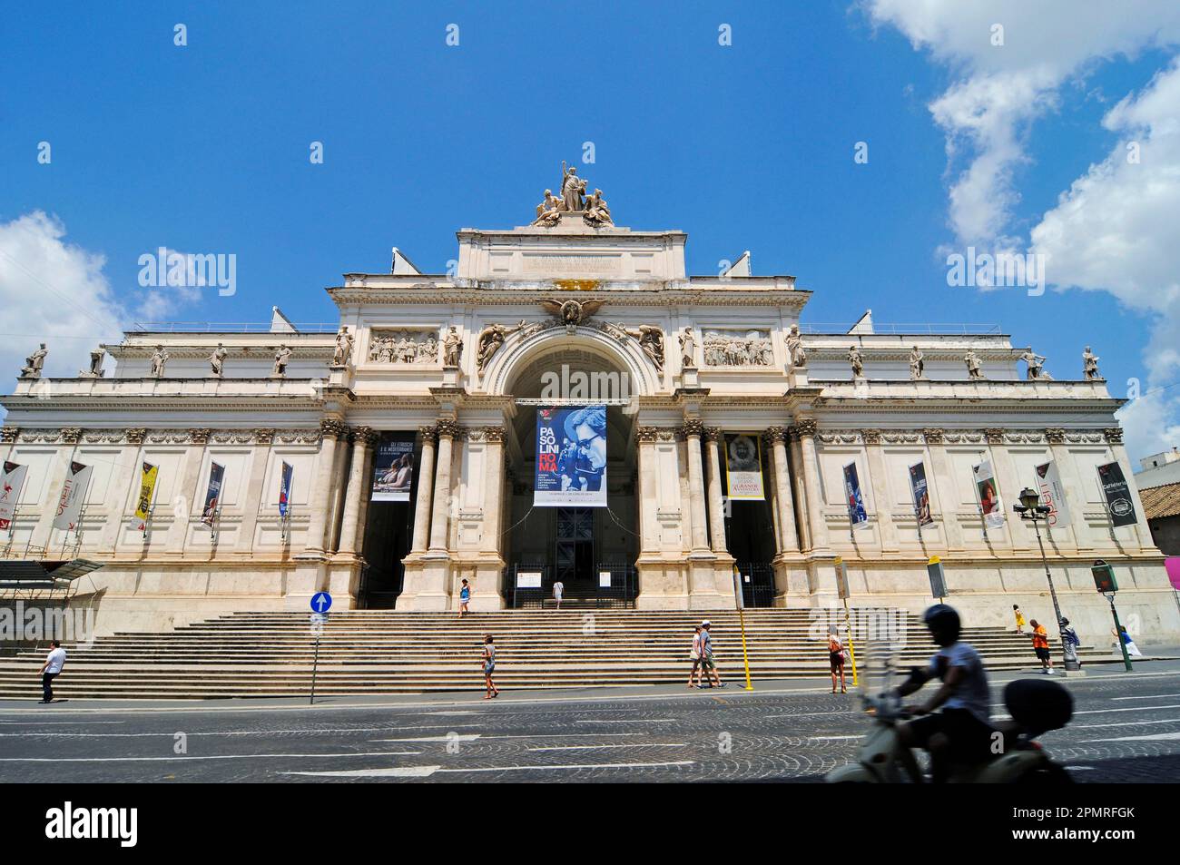 Vespa, Palazzo delle Esposizioni, Ausstellungshalle, Palast, Museum, Rom, Latium, Italien Stockfoto