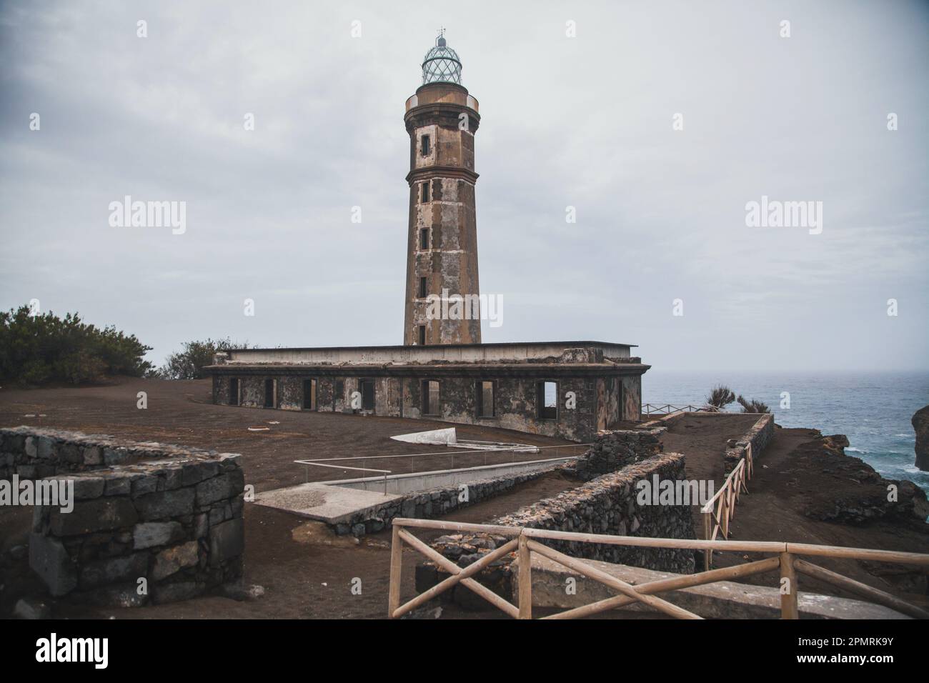 Leuchtturm von Ponta dos Capelinhos in Faial, den Azoren Stockfoto