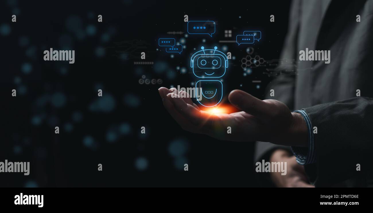 Ein Geschäftsmann mit einem leichten Chatbot Hologramm Intelligenz-KI. Digitaler Chatbot, ChatGPT, Roboteranwendung.Chat GPT-Chat mit AI Artifice intelligent d Stockfoto