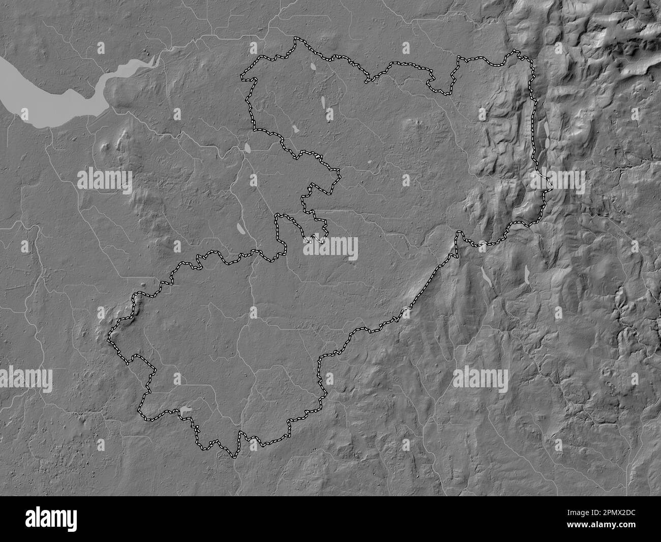 Cheshire East, Verwaltungsbezirk England - Großbritannien. Bilevel-Höhenkarte mit Seen und Flüssen Stockfoto