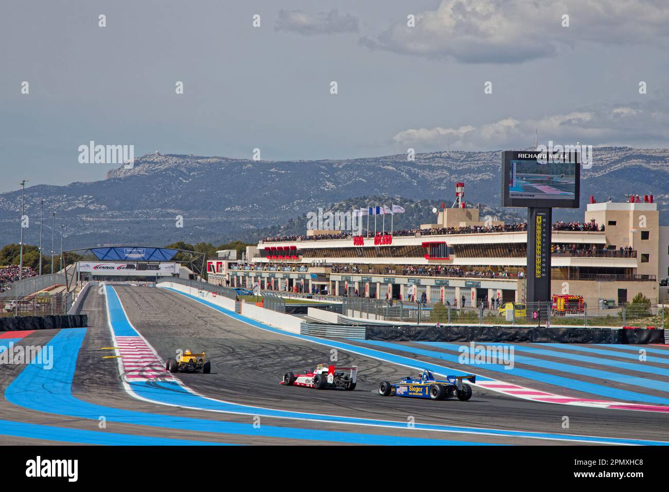LE CASTELLET, FRANKREICH, 9. April 2023 : Historisches Formel-3-Rennen während des fünften französischen historischen Grand Prix auf der Rennstrecke Paul Ricard Stockfoto