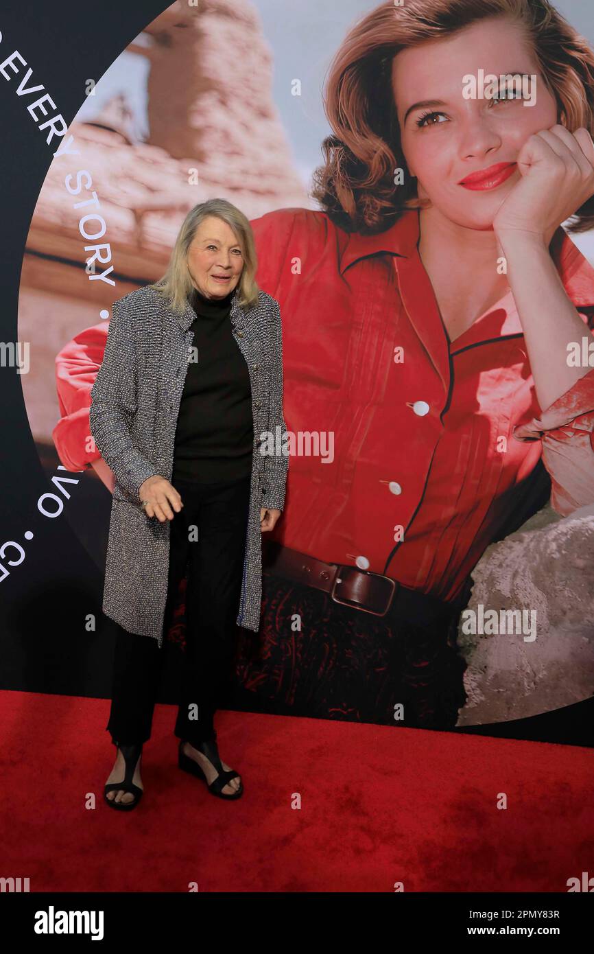 13. April 2023, Los Angeles, Kalifornien, USA: LOS ANGELES, KALIFORNIEN - 13. April 2023: Angie Dickinson beim TCM Classic Film Festival 2023 - Opening Night Gala und Weltpremiere von Rio Bravo beim TCL Chinese Theatre IMAX (Kreditbild: © Nina Prommer/ZUMA Press Wire) NUR REDAKTIONELLE VERWENDUNG! Nicht für den kommerziellen GEBRAUCH! Stockfoto