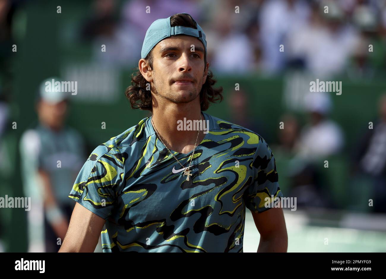 Lorenzo Musetti von Italien am 6. Tag der Rolex Monte-Carlo Masters 2023, ein ATP Masters 1000 Tennis Event am 14. April 2023 im Monte-Carlo Country Club in Roquebrune Cap Martin, Frankreich - Foto: Jean Catuffe/DPPI/LiveMedia Credit: Unabhängige Fotoagentur/Alamy Live News Stockfoto