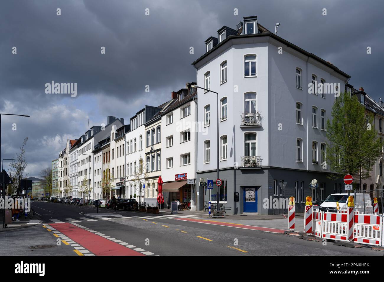 Köln, Deutschland April 13 2023: Die umgestaltete Vogelsangerstr in köln ehrenfeld Stockfoto