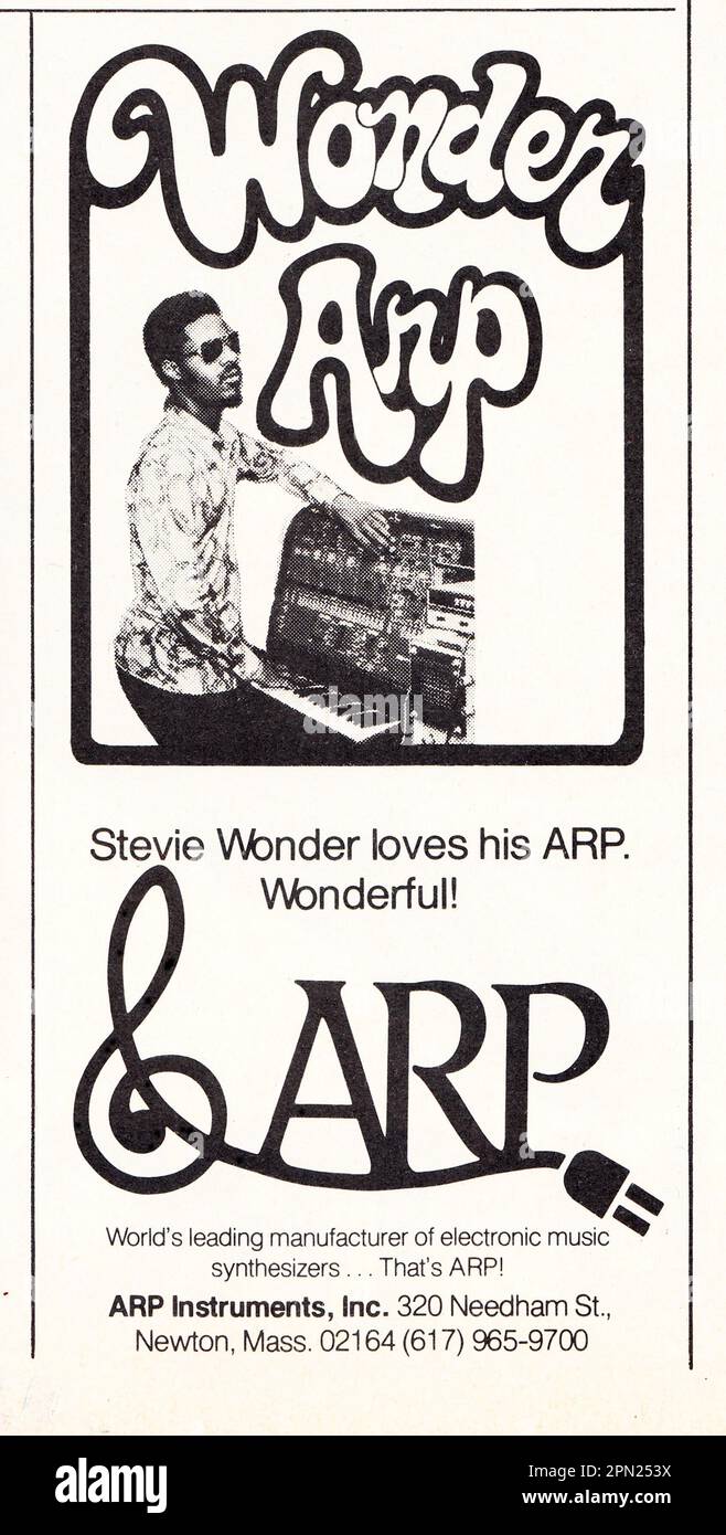 Stevie Wonder in einer Werbung für ARP Synthesizer Mitte der 1970er Jahre. Arps wurden von den 1960er bis in die 1980er Jahre hergestellt Stockfoto