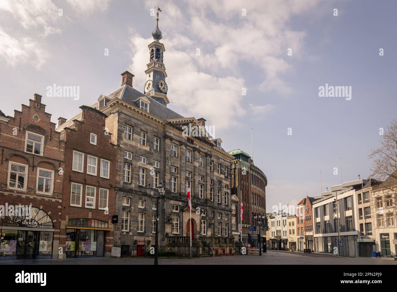's Hertogenbosch, Nordbrabant, Niederlande, 04-09-2023. Foto des Zentrums in 's Hertogenbosch auch Den Bosch genannt ist eine alte Stadt mit dem Spitznamen s Stockfoto