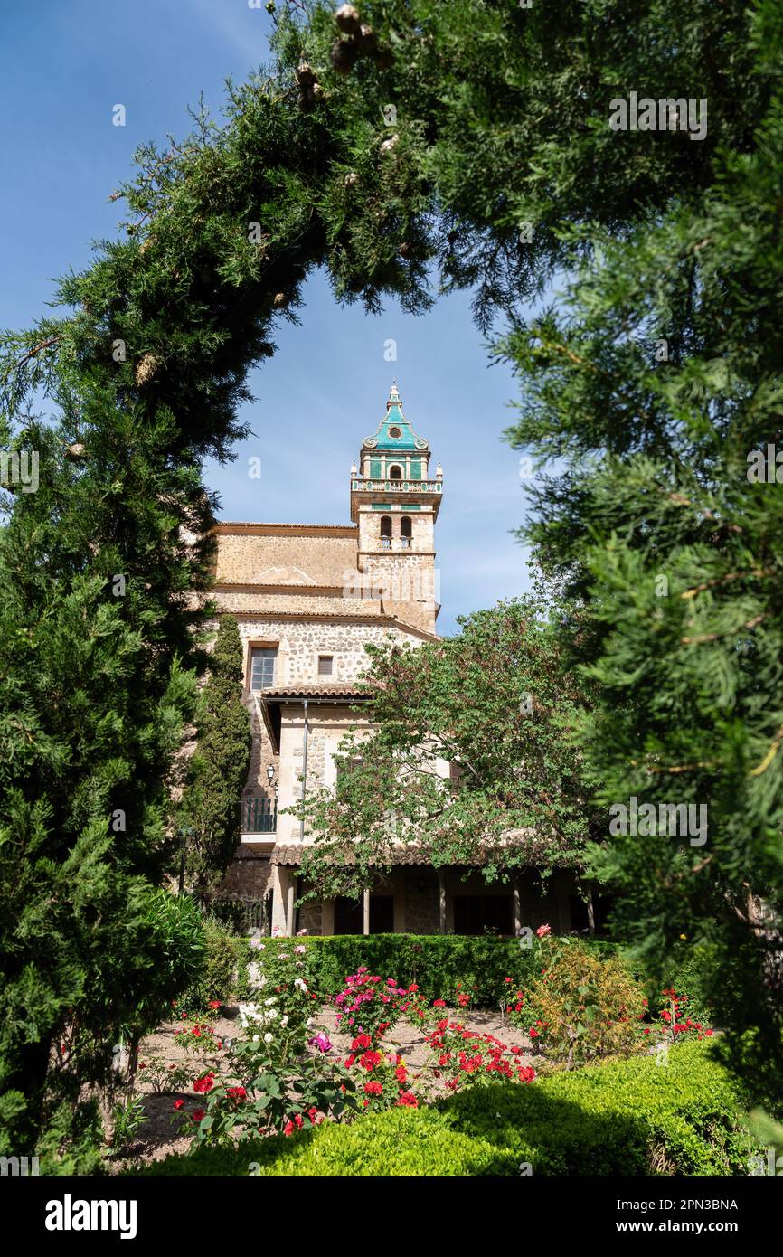 Königliches Karthuserkloster im traditionellen Dorf Valldemossa - Mallorca Stockfoto