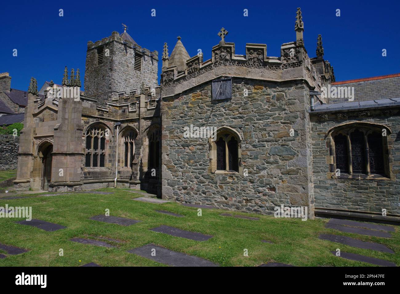 St. Cybi Kirche, Eglwys, Holyhead, Anglesey, Nordwales, Vereinigtes Königreich. Stockfoto