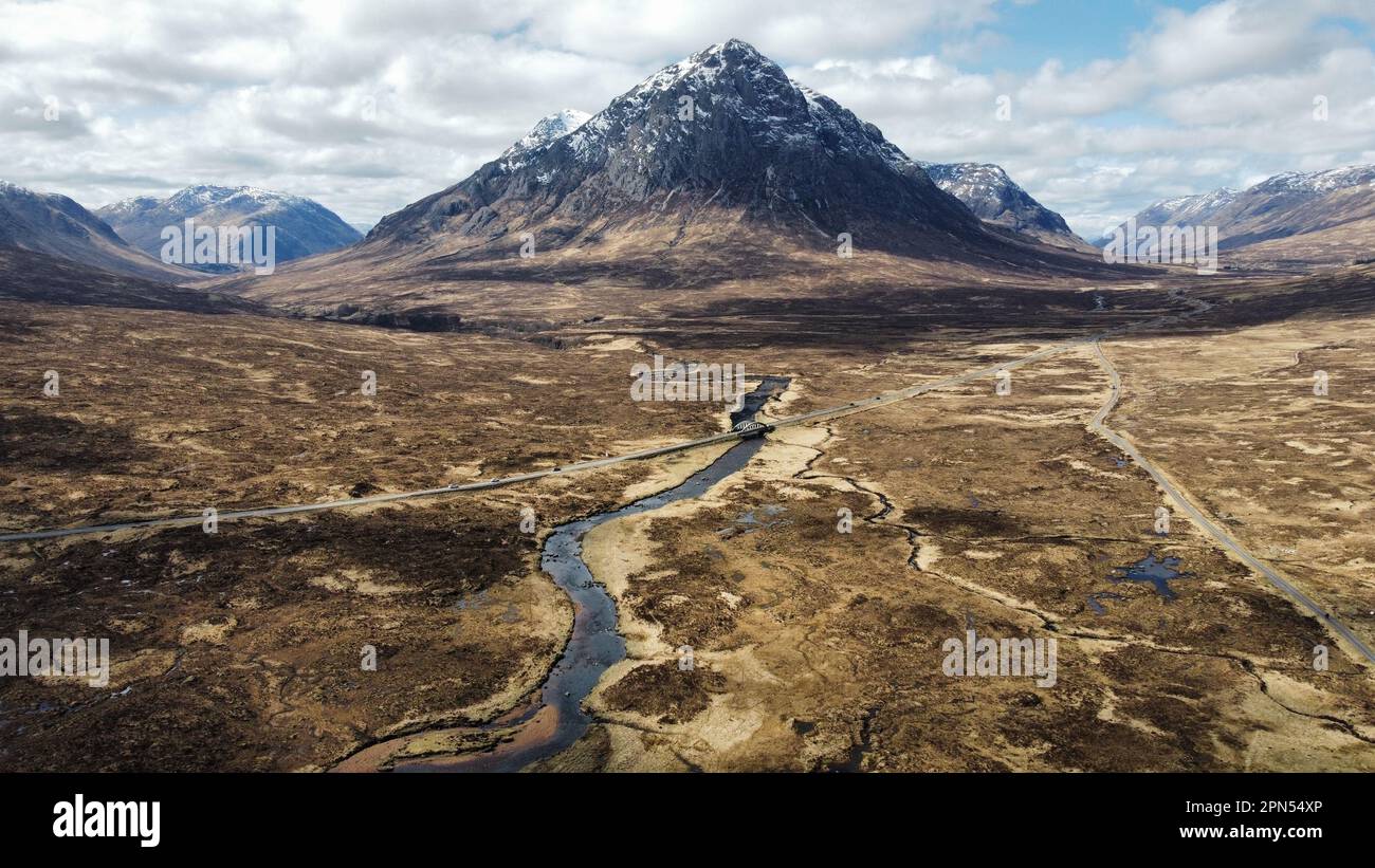 Buchaille Etive Mor - Glencoe Schottland, Panorama, Luftfahrt, Drohne, Hintergrund, Posterfotografie – Schottland, Highlands, Stockfoto