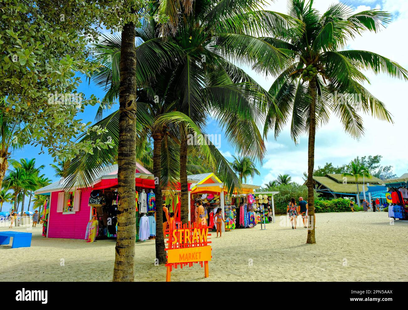 COCOCAY, BAHAMAS - 10. Februar 2023: CocoCay ist eine der Beereninseln, eine Sammlung bahamaischer Cays und wird von Royal Caribbean Gr für den Tourismus genutzt Stockfoto