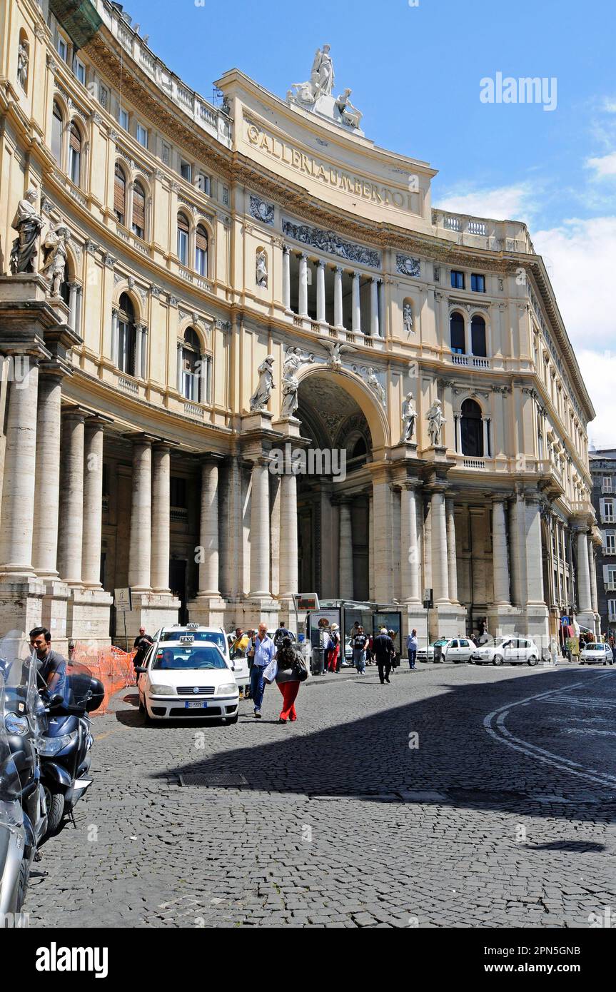 Galleria Umberto I, Galerie, Einkaufspassage, Neapel, Kampanien, Italien Stockfoto