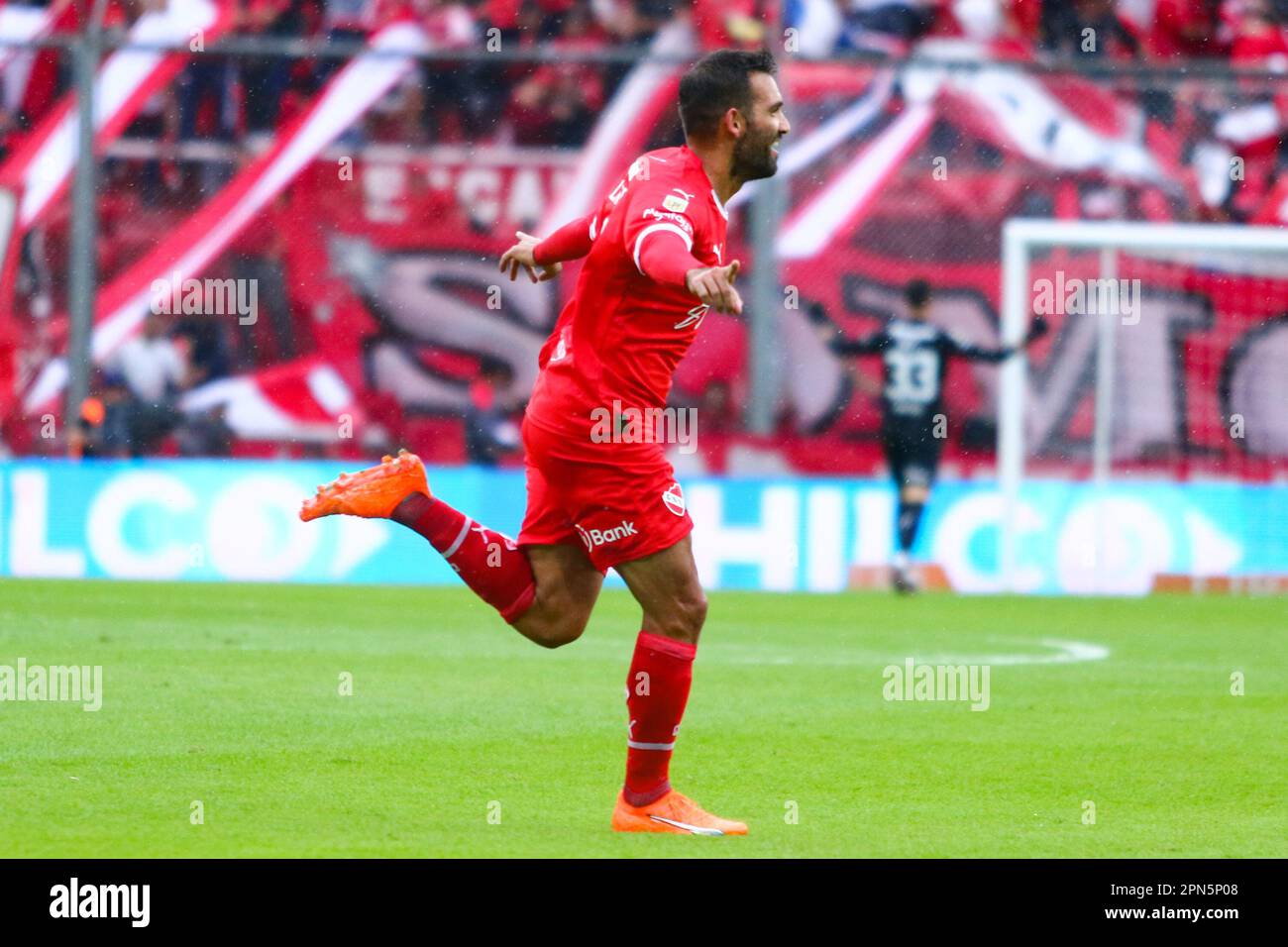 Buenos Aires, Argentinien. 16. Februar 2023. Martin Cauteruccio von Independiente bei einem Derby mit Racing Club für die 12. Runde des argentinischen Liga Profesional de Fútbol Binance Cup im Libertadores-Stadion ( Kredit: Néstor J. Beremblum/Alamy Live News Stockfoto