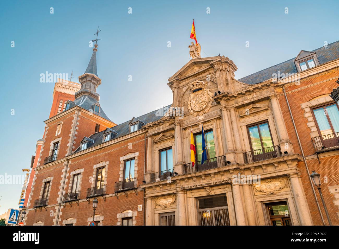 Plaza de Santa Cruz in Madrid, Spanien Stockfoto