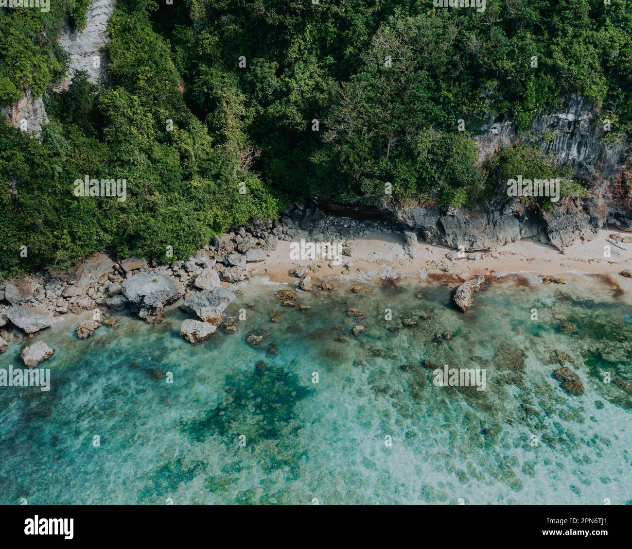 Höhlen und Strände in Bali Stockfoto