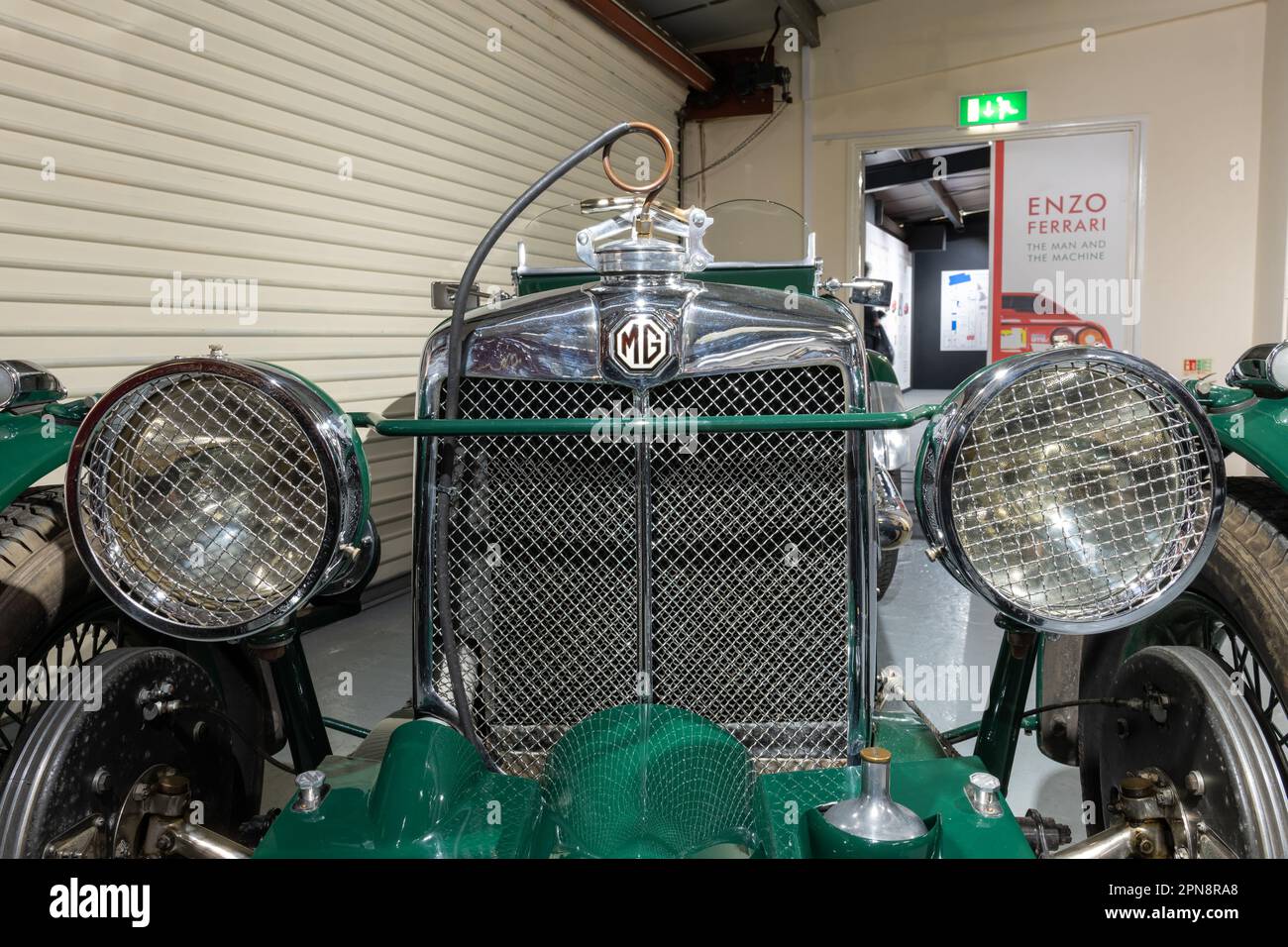 Sparkford.Somerset.United Kingdom.März 26. 2023.Im Haynes Motor Museum in Somerset wird Ein 1930er MG K-Sportwagen aus Mille Miglia ausgestellt Stockfoto