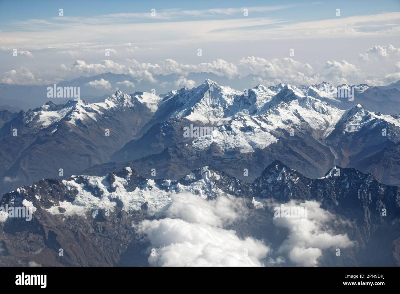 Die schneebedeckten Andenberge in der Nähe von Cusco, Peru Stockfoto
