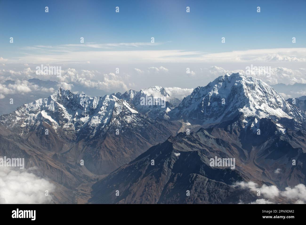 Die schneebedeckten Andenberge in der Nähe von Cusco, Peru Stockfoto