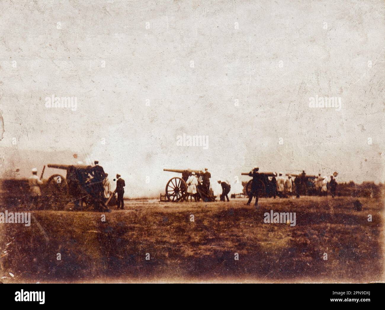 Artillerie-Militärübungen irgendwo in Norditalien (1890er) Stockfoto