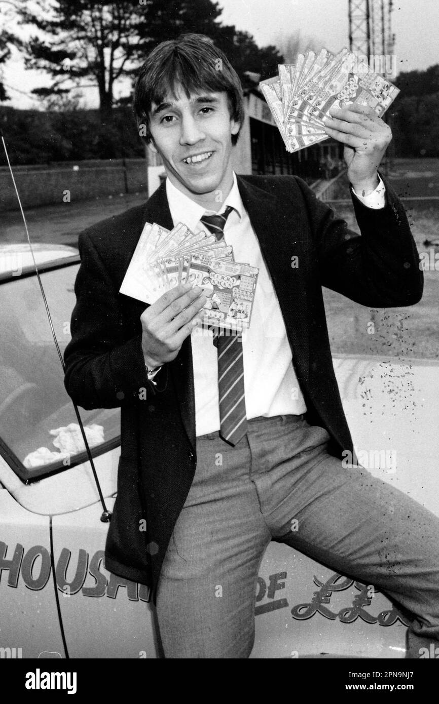 BOGNOR GOALHELD PAUL PULLEN VERKAUFT LOTTERIELOS BEI BOGNOR, NACHDEM