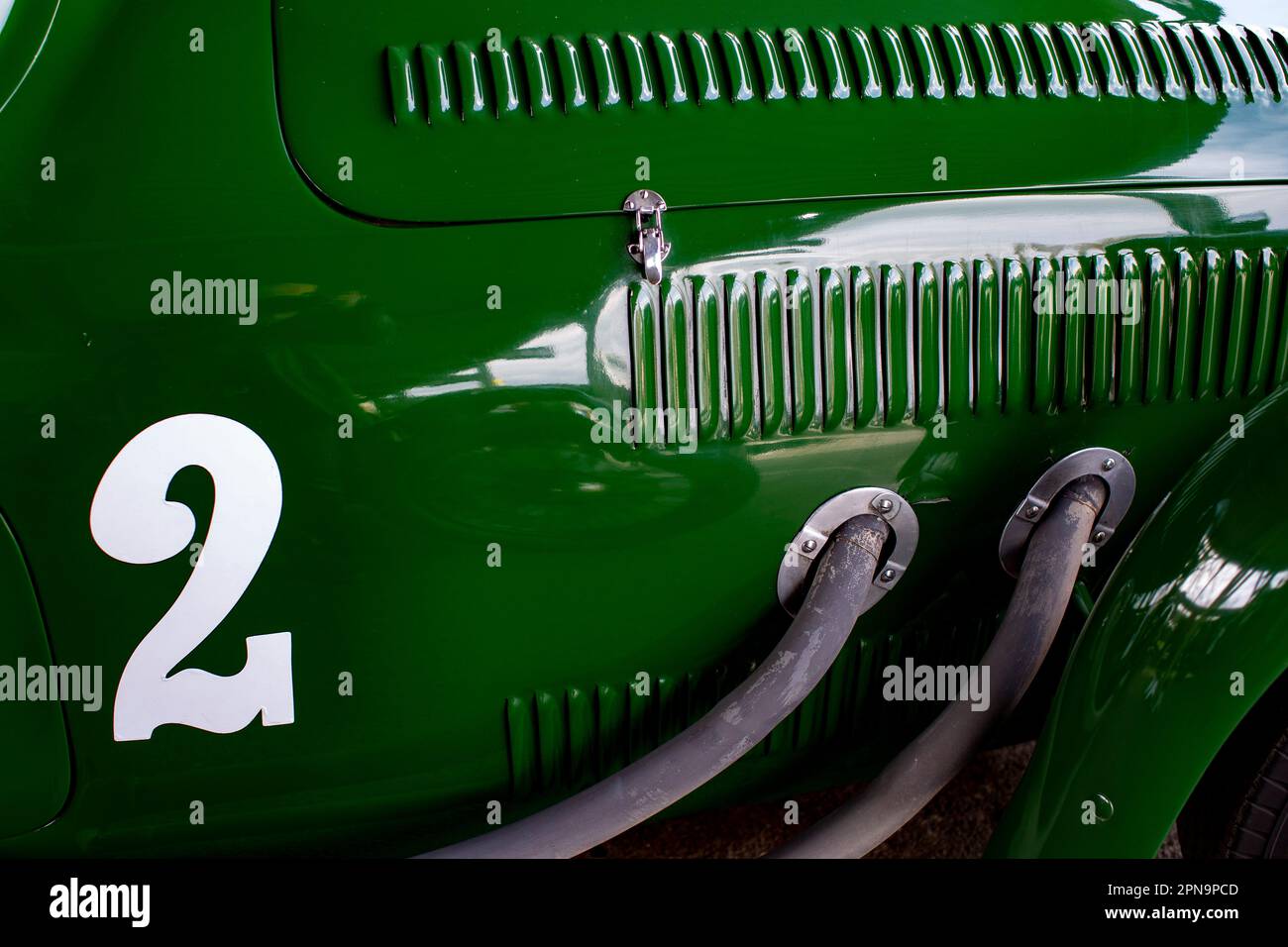 Frazer Nash Le Mans Replica bei Mitgliedertreffen im Goodwood Motor Circuit in West Sussex, Großbritannien. Stockfoto