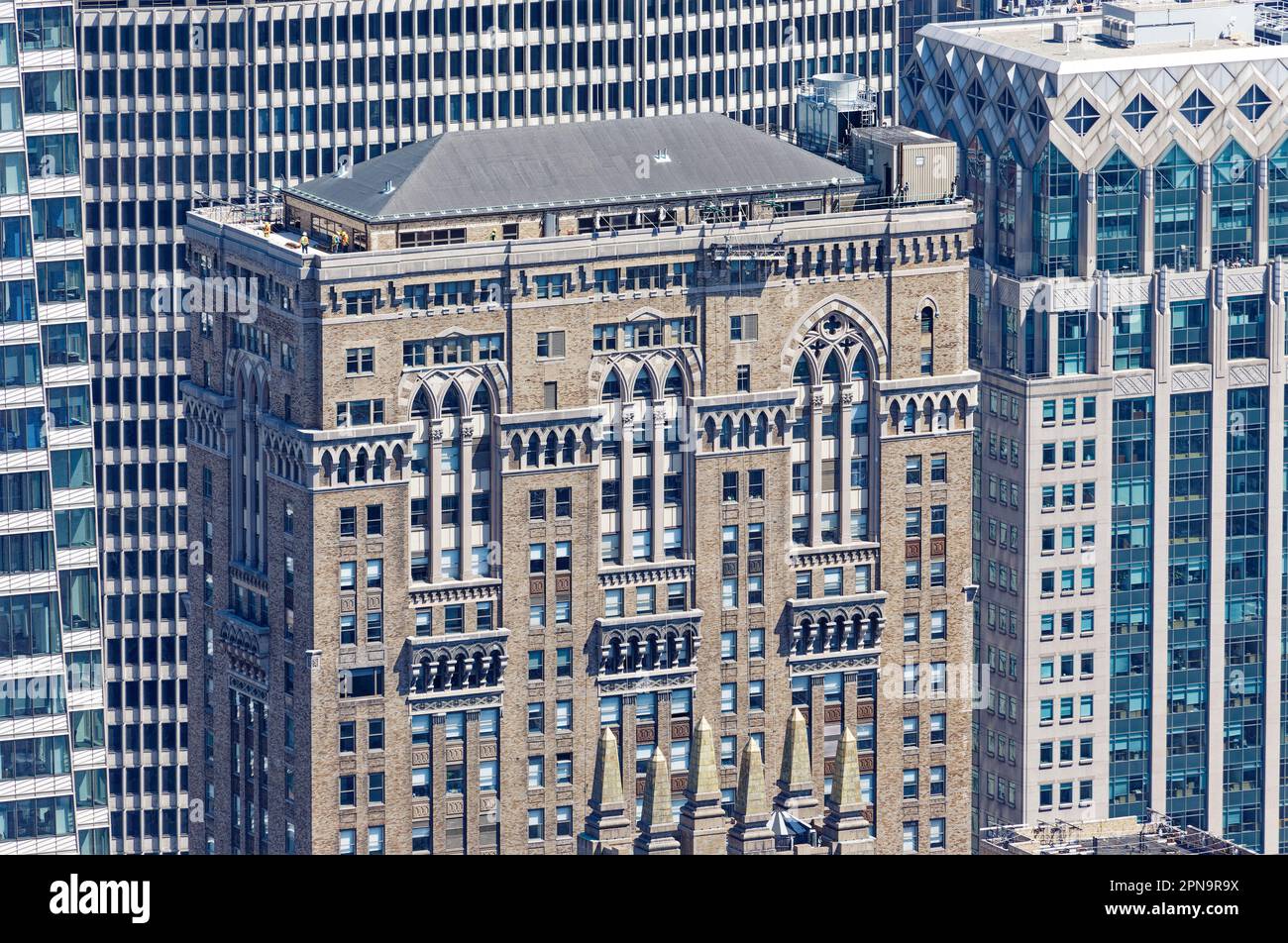 Ein Grand Central Place wurde 1930 als Lincoln Building eröffnet. Der Backstein-und-Stein-Büroturm befindet sich gegenüber vom Grand Central Terminal. Stockfoto