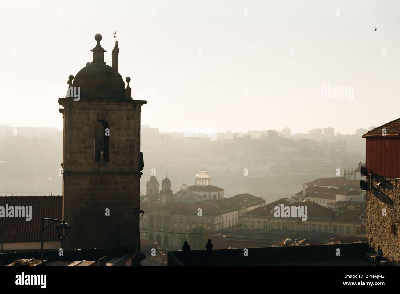 Igreja dos Grilos Kirche St. Lawrence - Porto, Portugal - september 2022. Hochwertiges Foto Stockfoto