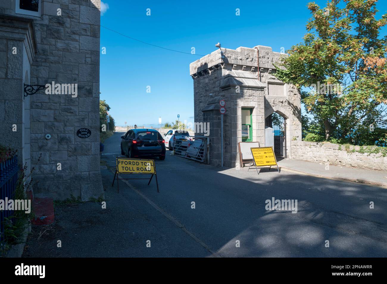 Llandudno Great Ormes fahren Sie auf der mautpflichtigen Straße des Marine Drive an der Küste von Nordwales Stockfoto